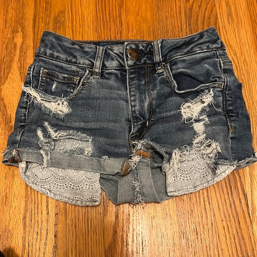 American Eagle high rise short shorts